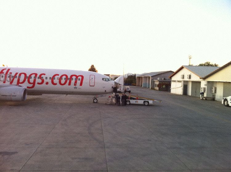 Pegasus 737-800 struck between Cypress and Turkey